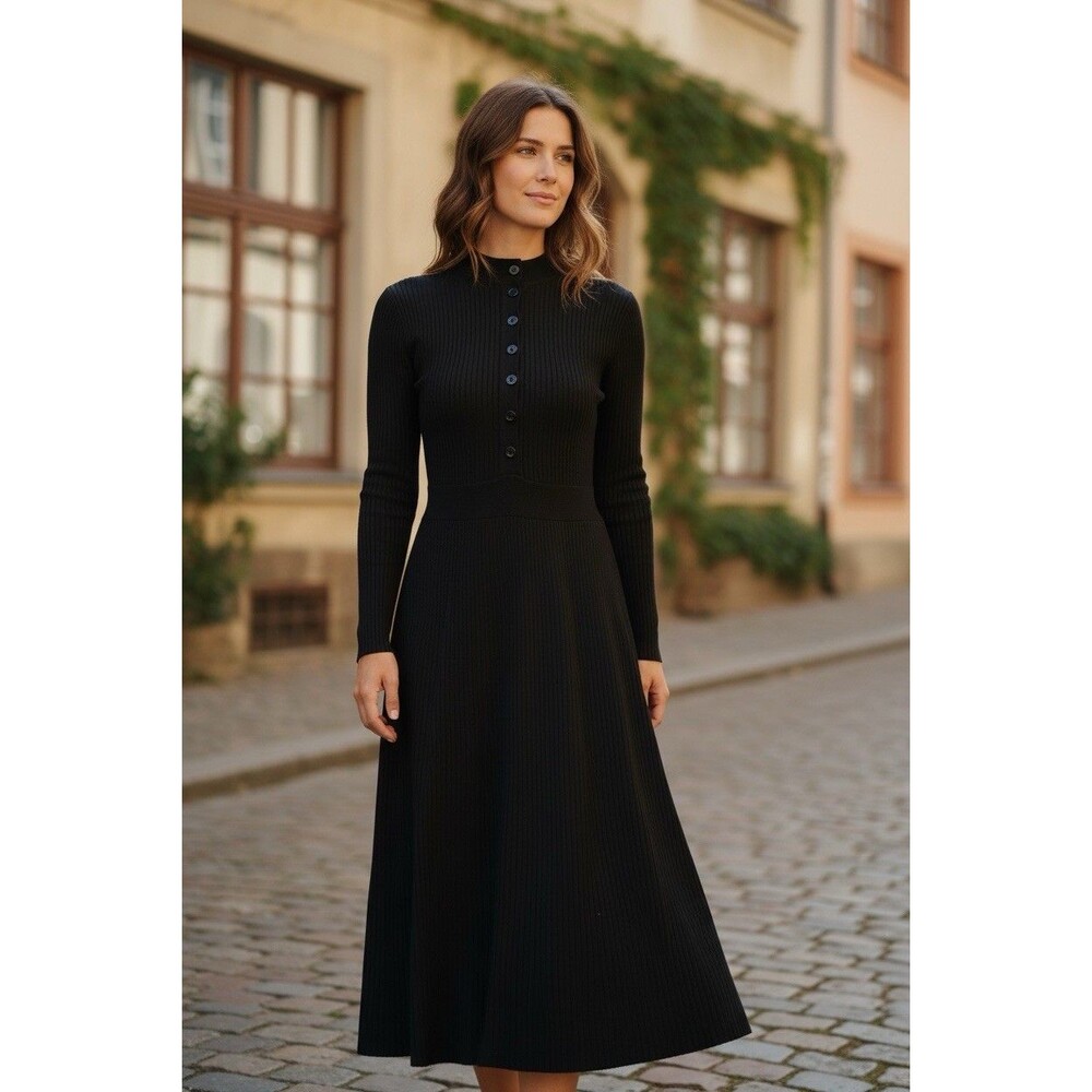 Elegant Scanlan Theodore Black Knit Dress - Size Small